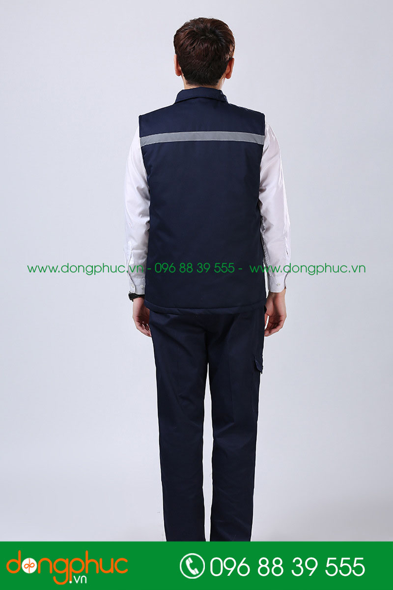 Mẫu bảo hộ màu tím than cộc tay